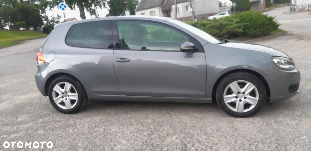 Volkswagen Golf - 5