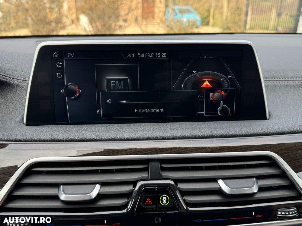 BMW Seria 7 730d xDrive - 22