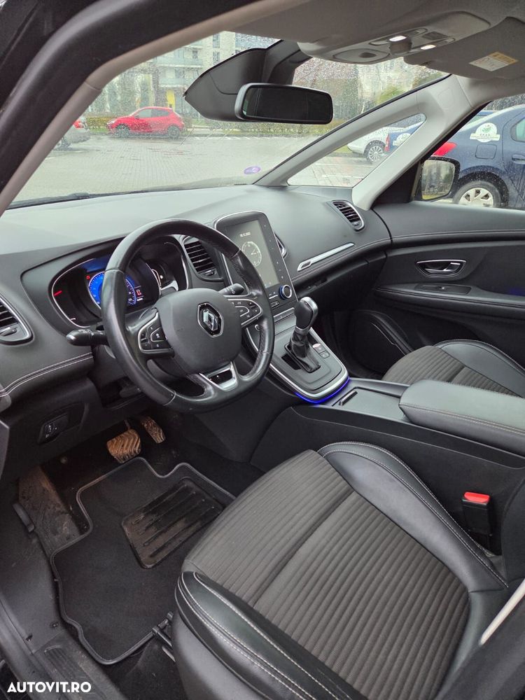 Renault Grand Scenic TCe 140 GPF EDC BUSINESS EDITION - 8