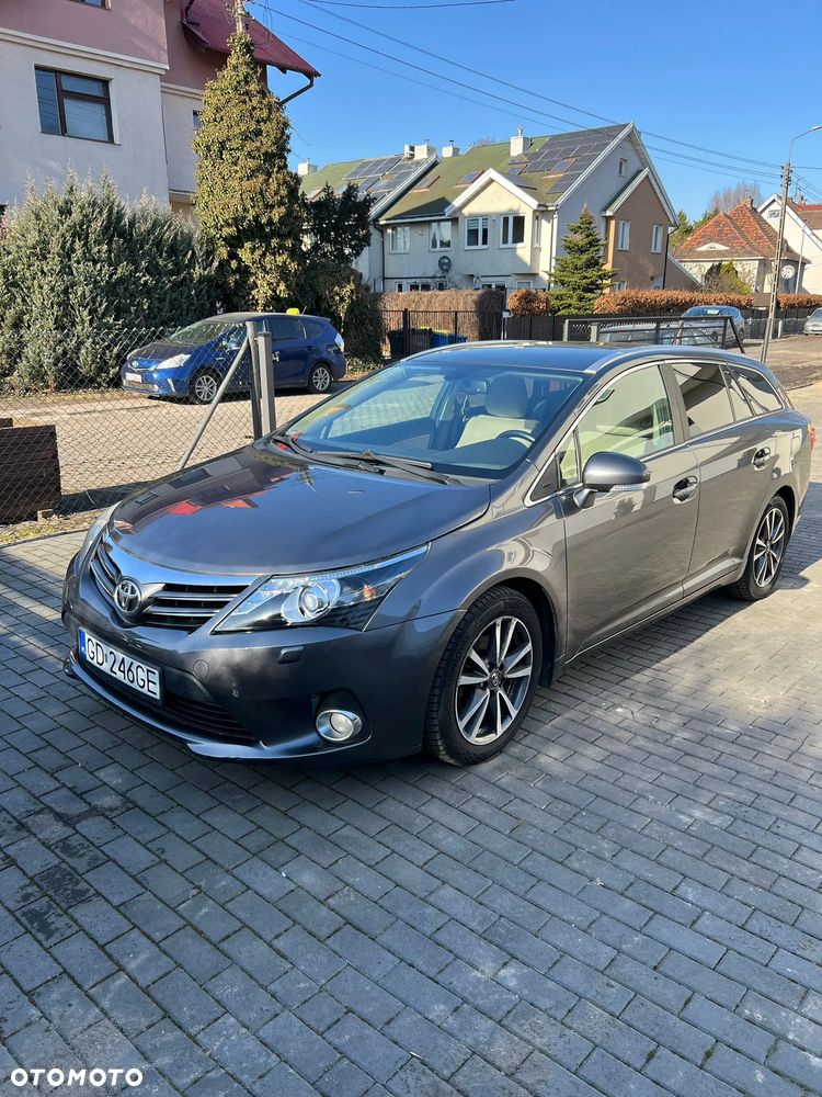 Toyota Avensis 2.0 D-4D Sol - 1