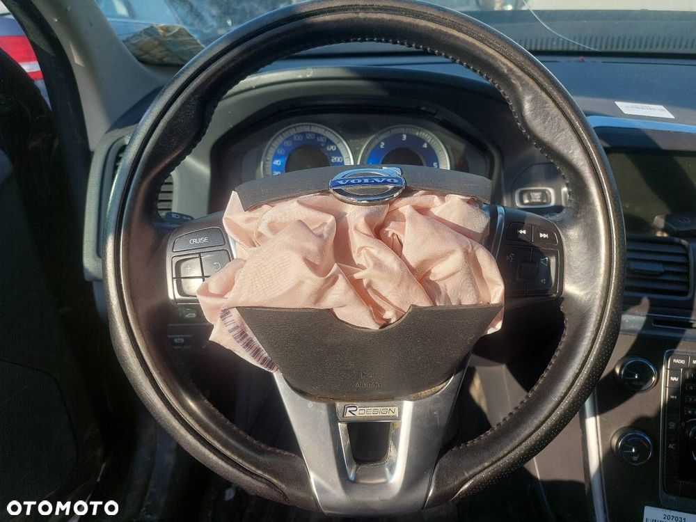 KIEROWNICA VOLVO XC60 I LIFT R-DESIGN - 1