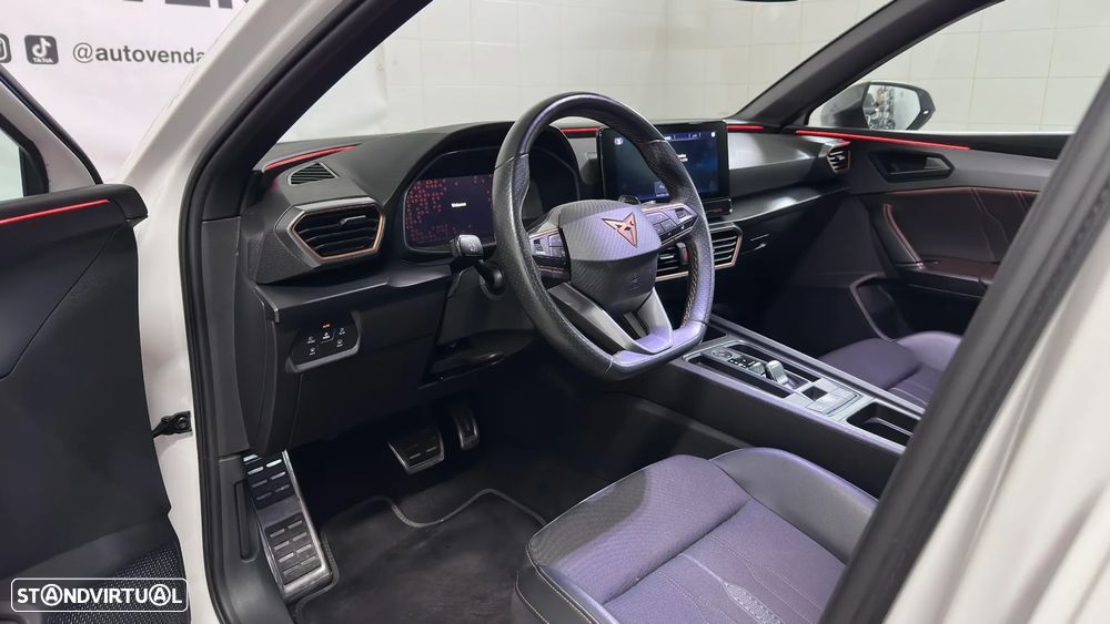 Cupra Leon 1.4 e-Hybrid (180 kW System) VZ CUP - 9