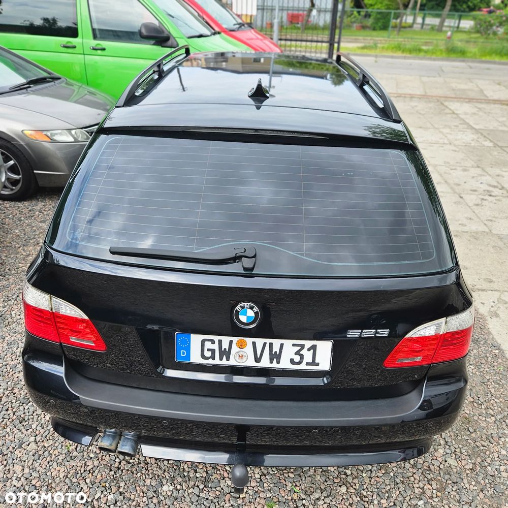 BMW Seria 5 523i Edition Exclusive - 10