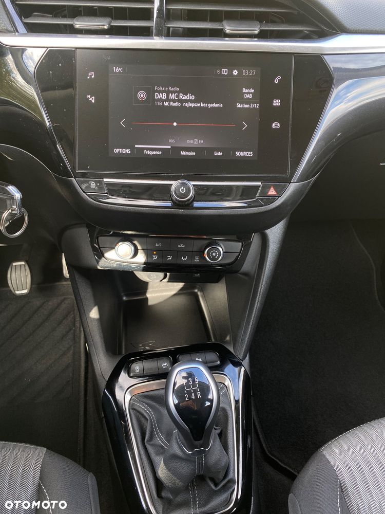 Opel Corsa ver-220-bluetec-d-amg-line - 11