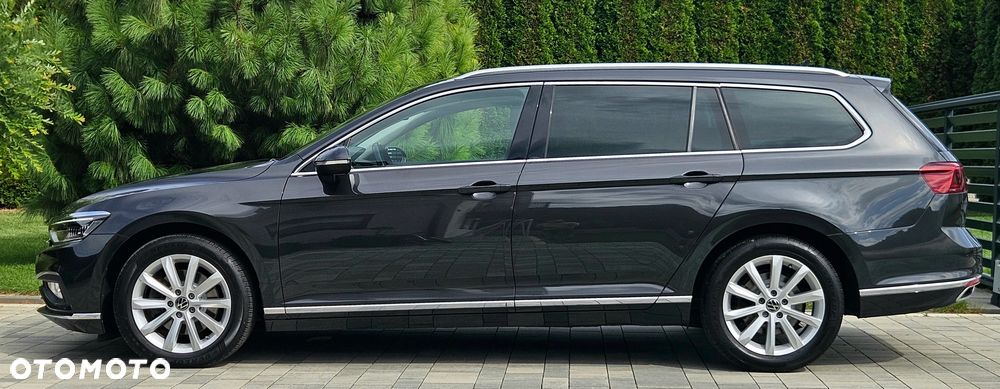 Volkswagen Passat - 8
