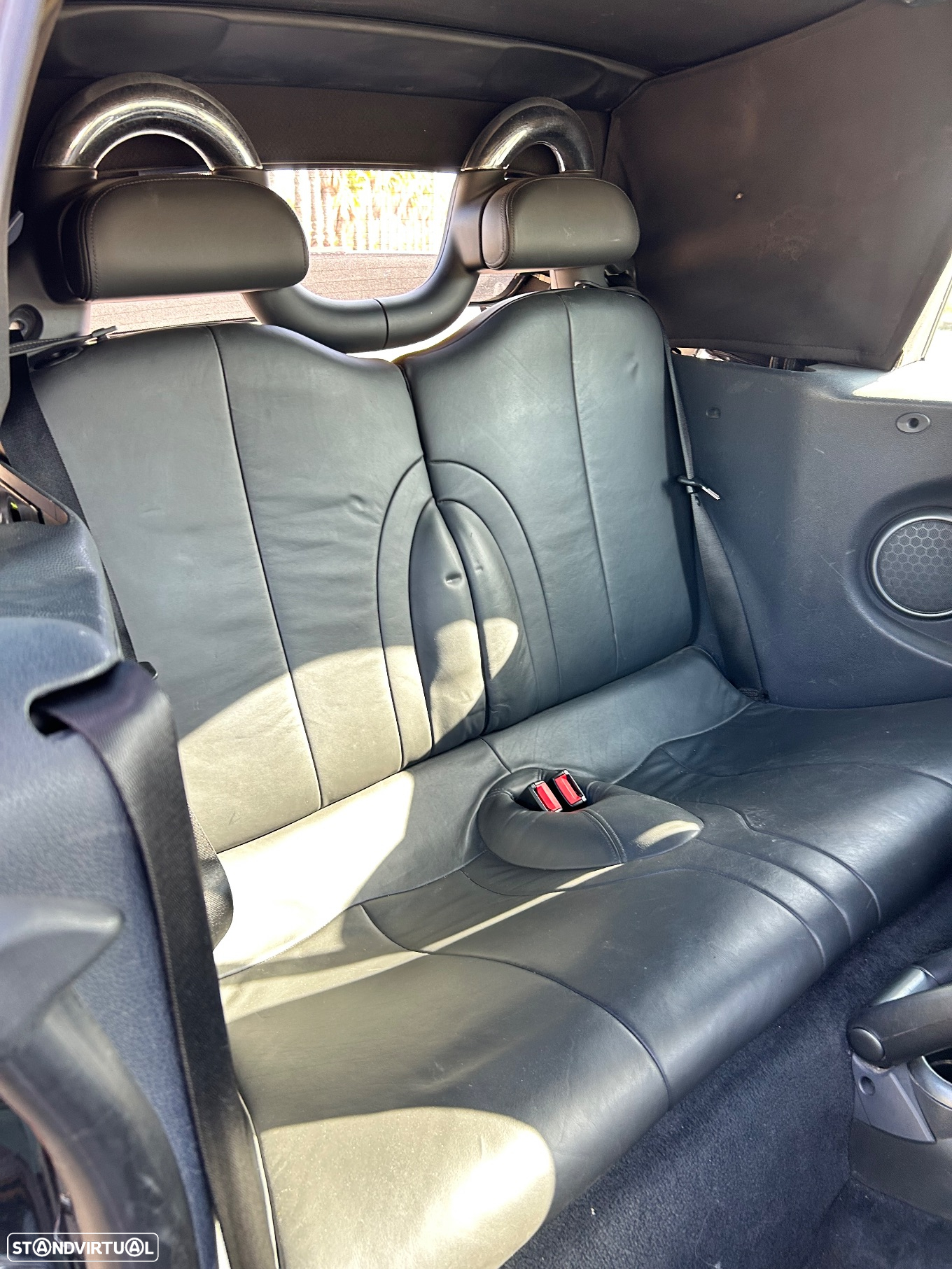 MINI Cabrio Cooper - 32