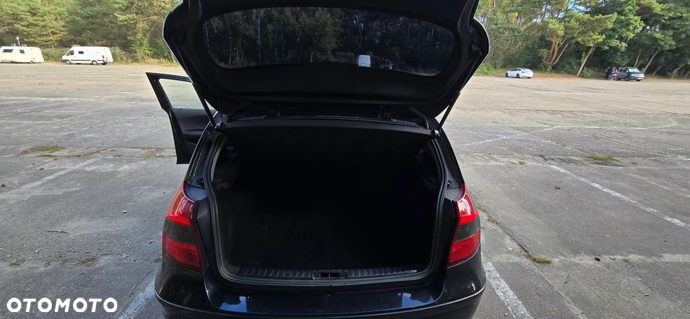 BMW Seria 1 118i - 18
