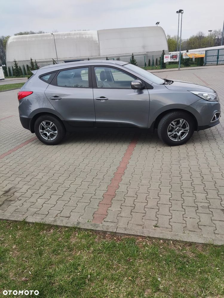Hyundai Tucson 2.0 CRDI 4WD Automatik Premium - 4