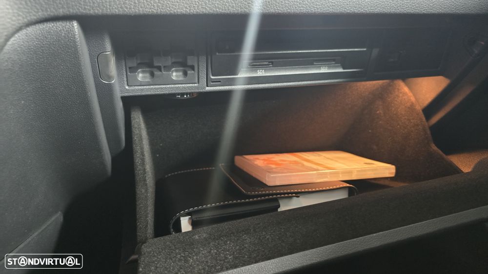 VW Golf Variant 1.6 TDi Confortline - 30