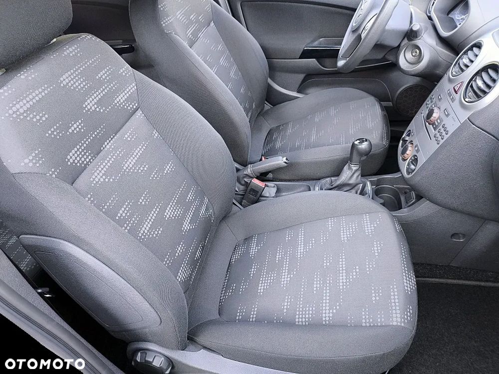 Opel Corsa - 21
