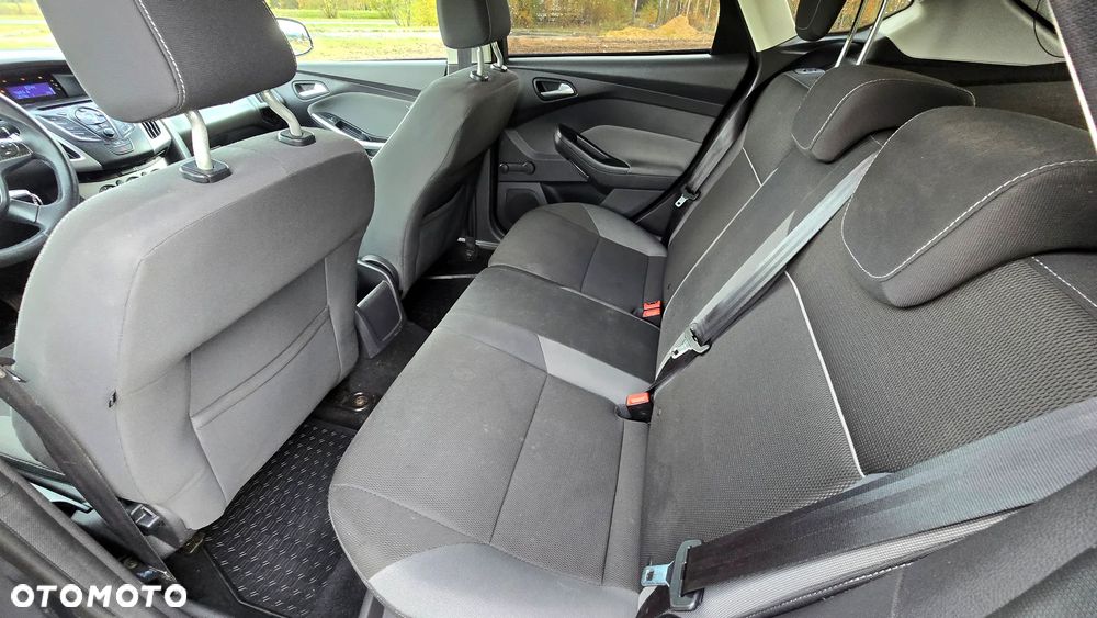 Ford Focus 1.6 TDCi Ambiente - 13