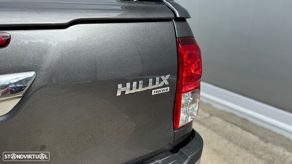 Toyota Hilux 2.4 D-4D 4WD CD Tracker - 27