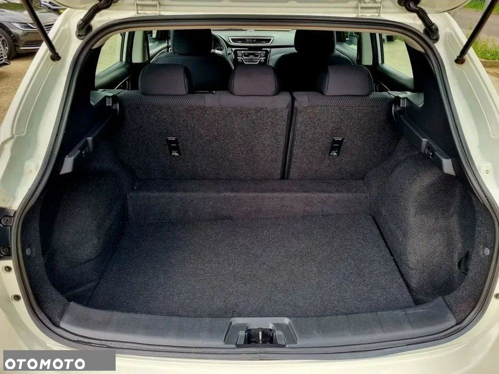 Nissan Qashqai 1.2 DIG-T Visia - 13