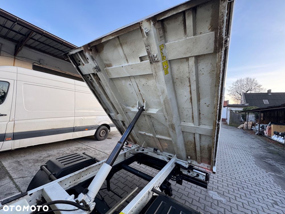 Iveco DAILY 35C16 WYWROTKA DOKA HDS! Kiper KAMERA NAWIGACJA KLIMA TEMPOMAT HAK na 3.5t - 29