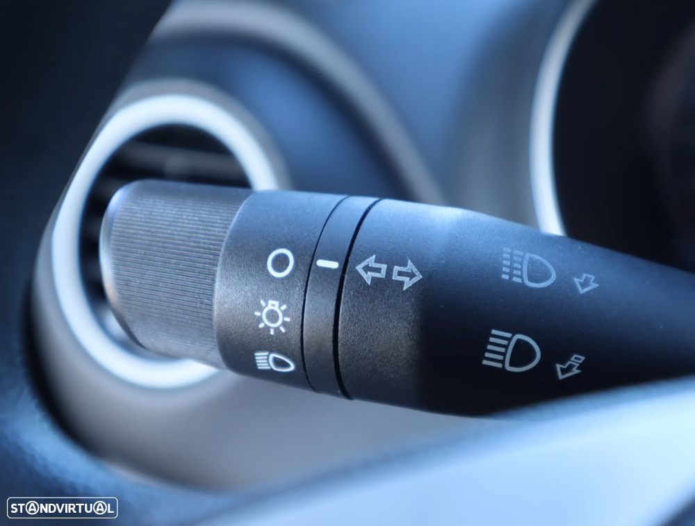 Fiat Punto 1.2 Young S&S - 31