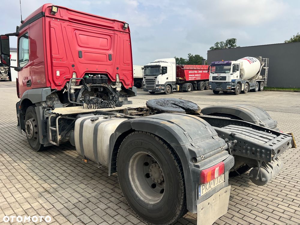 Mercedes-Benz 18430 - 3