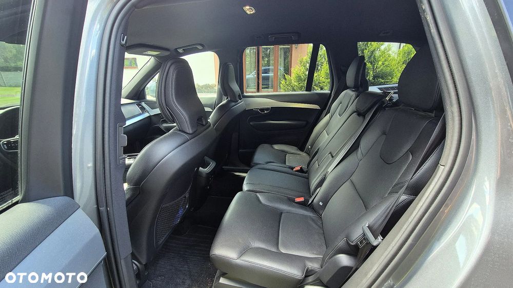 Volvo XC 90 B5 D AWD Momentum - 11