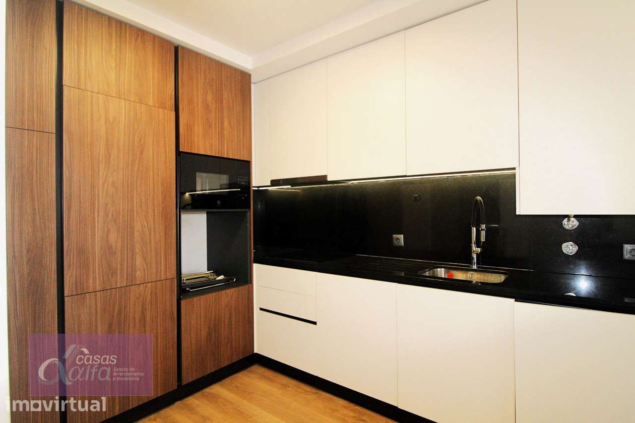 Apartamento T1 Mobilado e Equipado  Planalto | Leiria - Grande imagem: 4/12