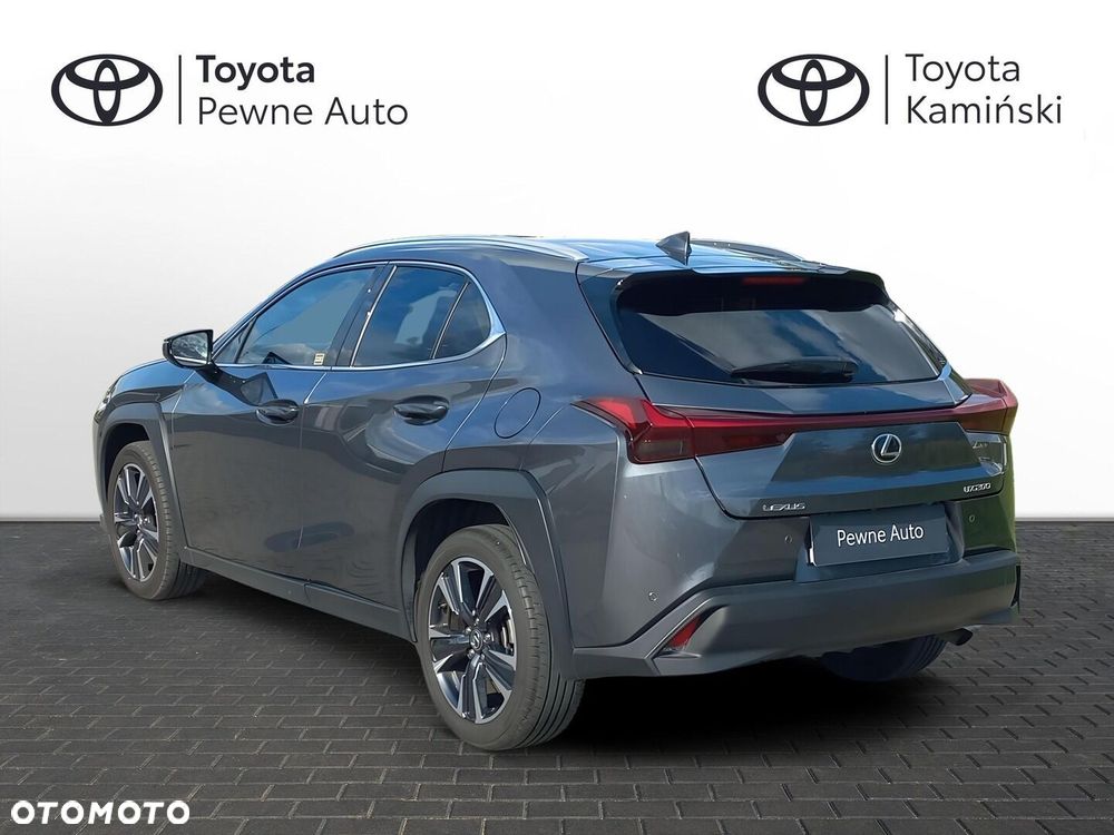 Lexus UX - 2