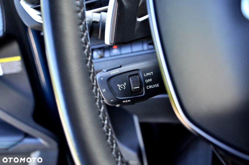 Peugeot 3008 BlueHDi 130 Stop & Start EAT8 Active Business-Paket - 31