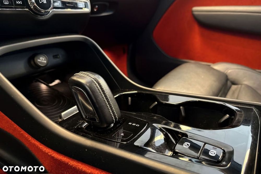 Volvo XC 40 T4 Geartronic R-Design - 9
