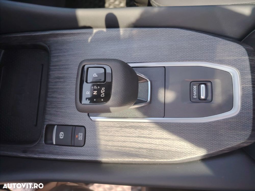 Nissan Qashqai 1.3 l 156CP X-Tronic MHEV Tekna - 15