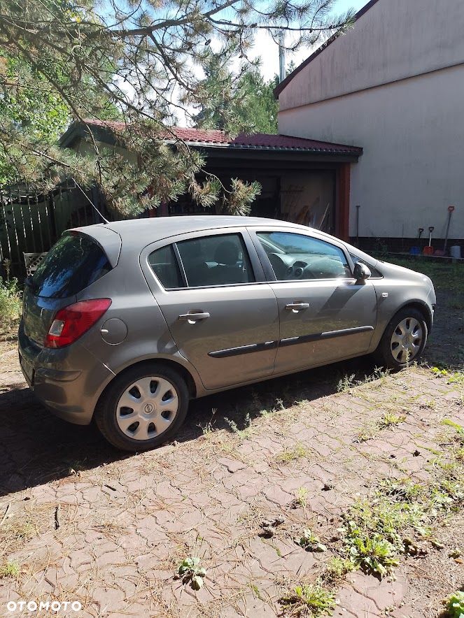 Opel Corsa - 6