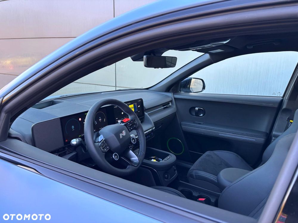 Hyundai IONIQ 5 - 10