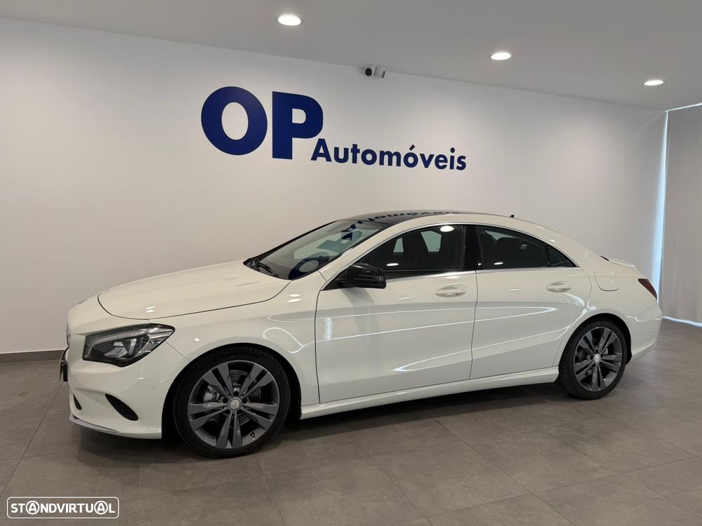 Mercedes-Benz CLA 200 d Urban - 2