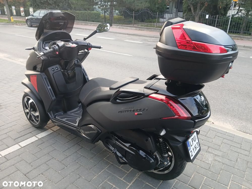 Peugeot Metropolis - 4