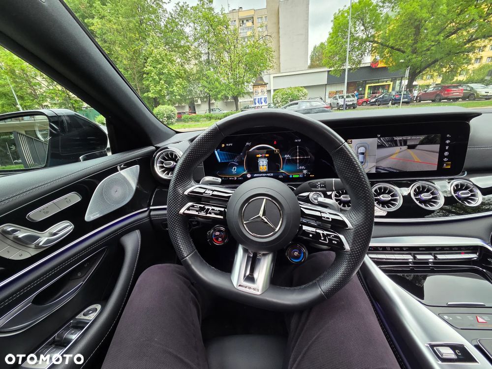 Mercedes-Benz AMG GT 43 4-Matic+ - 32