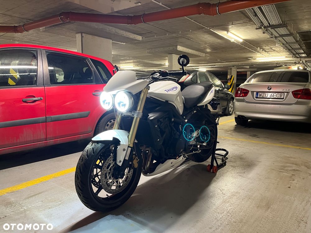 Triumph Street Triple - 2