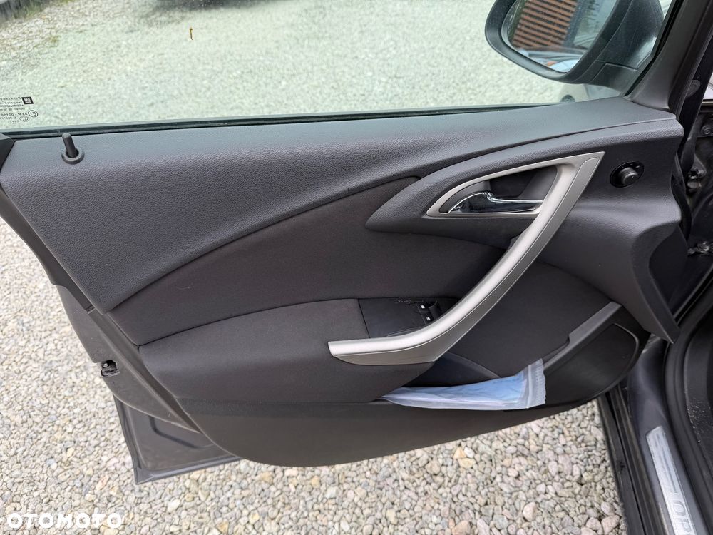 Opel Astra 1.6 Active - 29