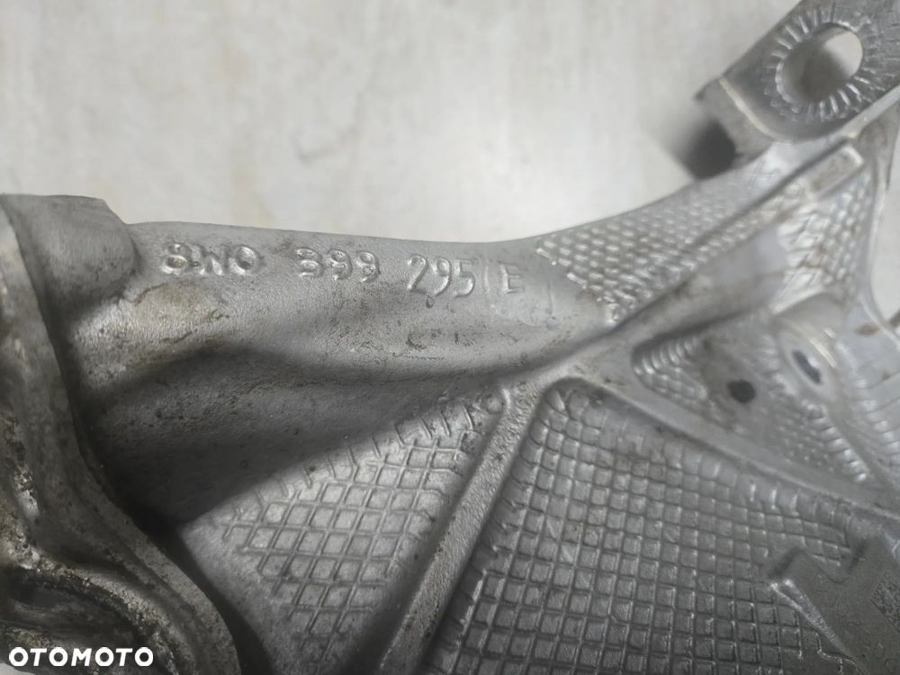 AUDI A4 B9 ŁAPA WSPORNIK MOCOWANIE ZAWIESZENIA LEWA PRZÓD - 7