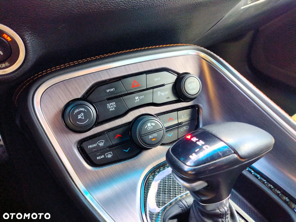 Dodge Challenger Automatik R/T Plus Shaker - 8
