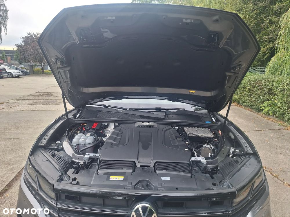 Volkswagen Touareg 3.0 V6 TDI SCR 4Mot - 2