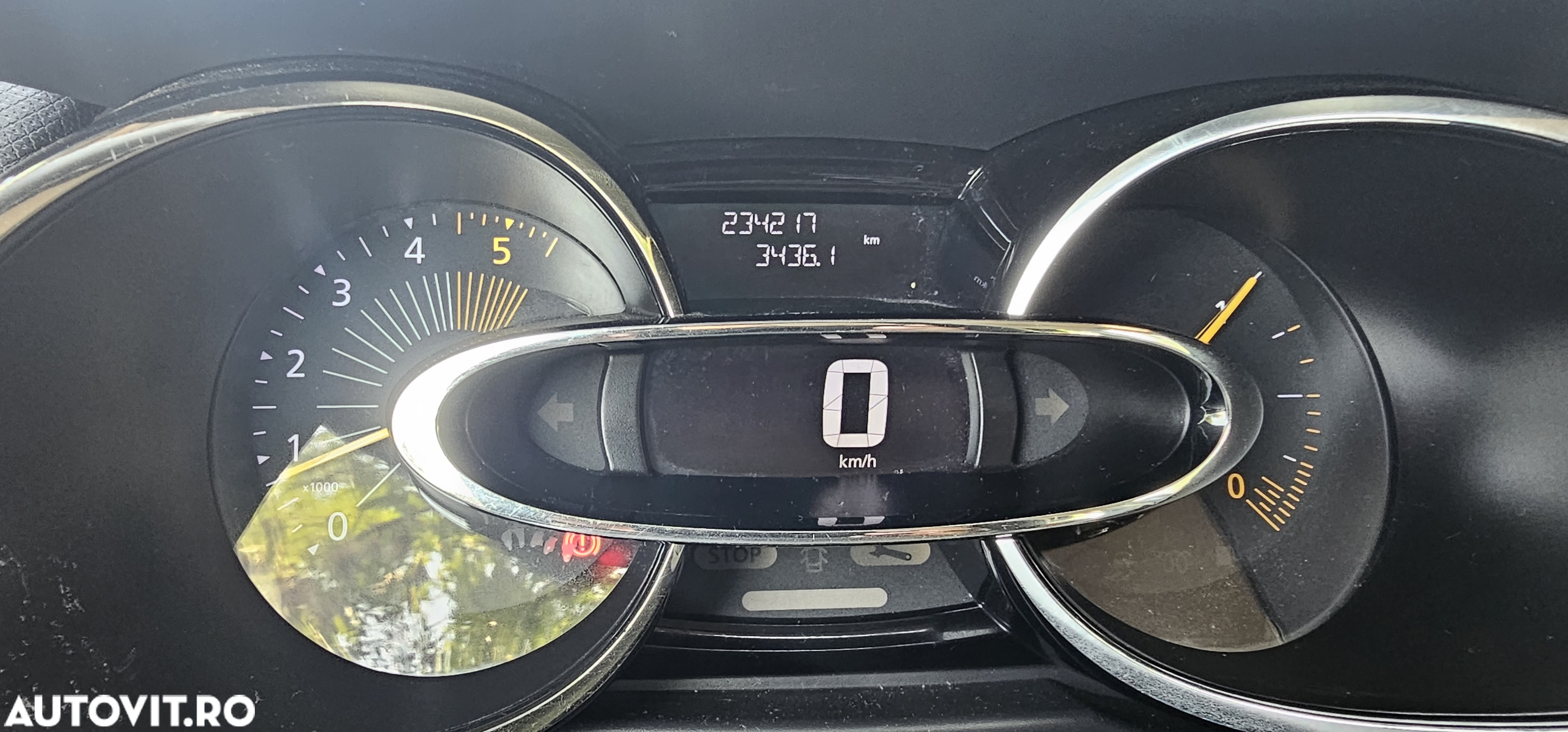 Renault Clio IV 1.5 Energy dCi 90 Expression - 14