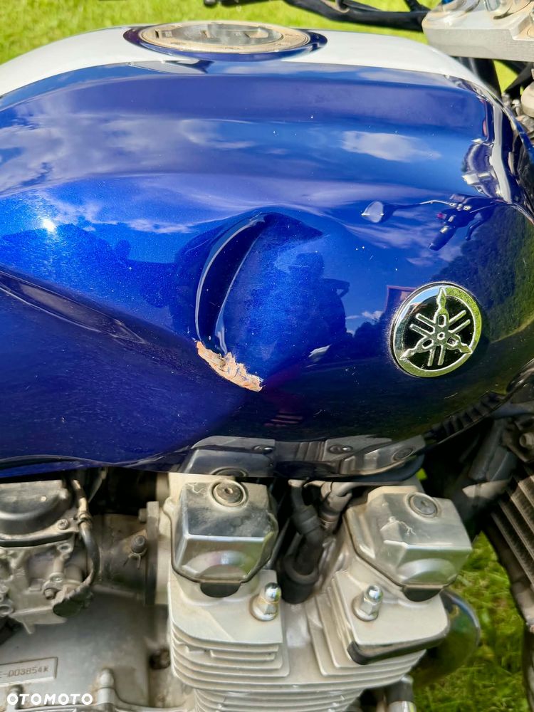 Yamaha XJR - 6