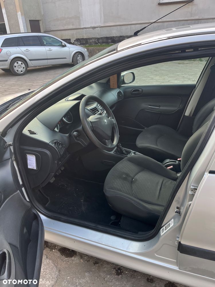 Peugeot 206 plus 1.4 HDI Presence - 9