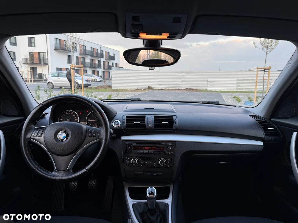 BMW Seria 1 - 11