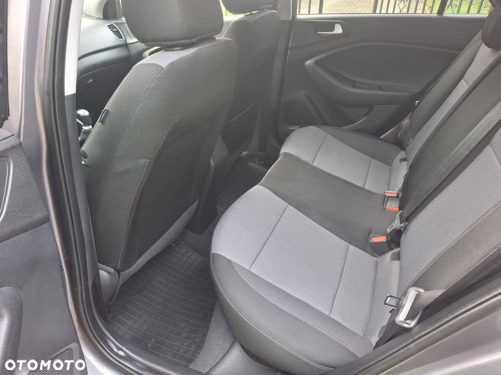 Hyundai i20 1.2 BlueDrive Elegant - 17