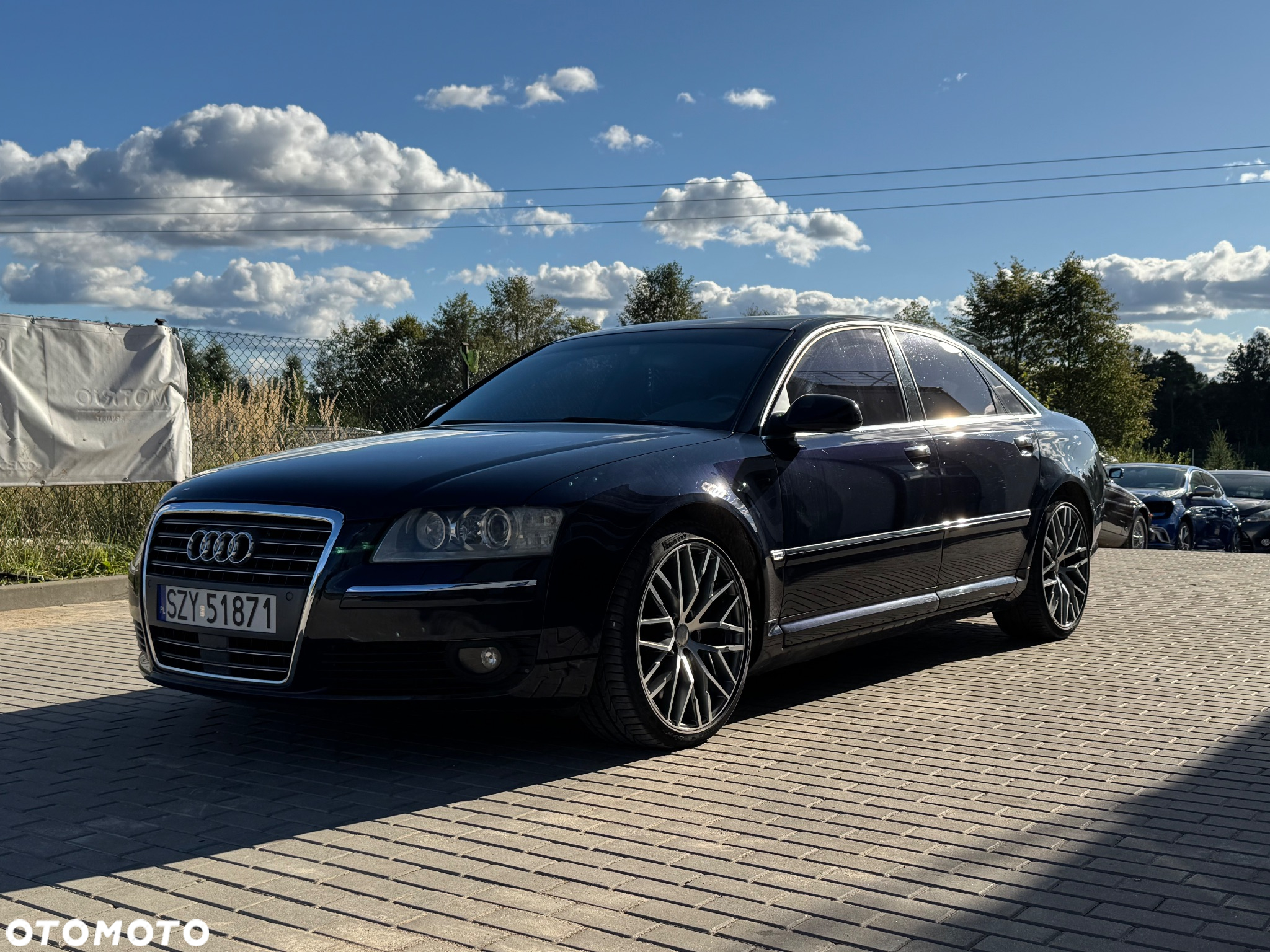 Audi A8 6.0 Quattro - 4