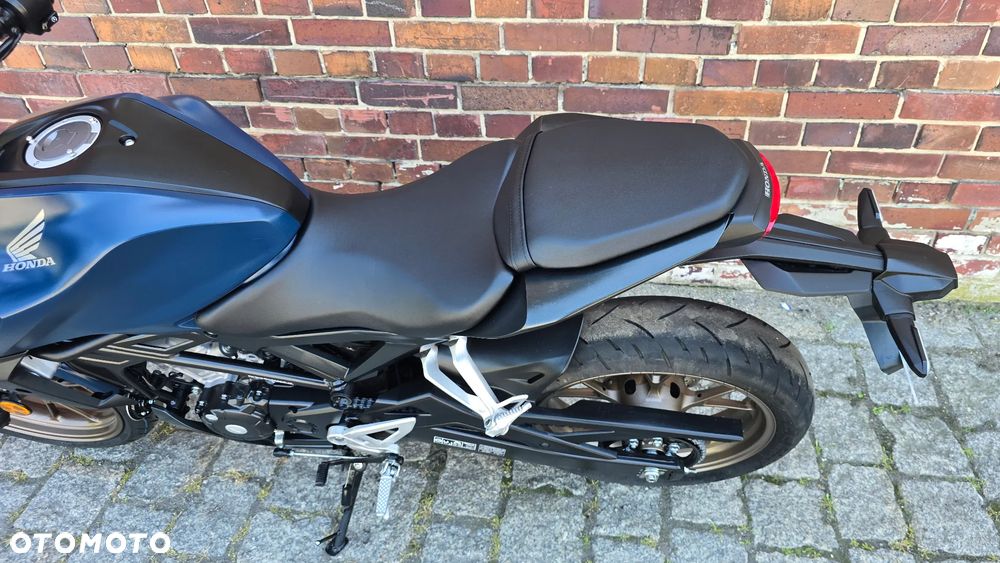 Honda CB - 15