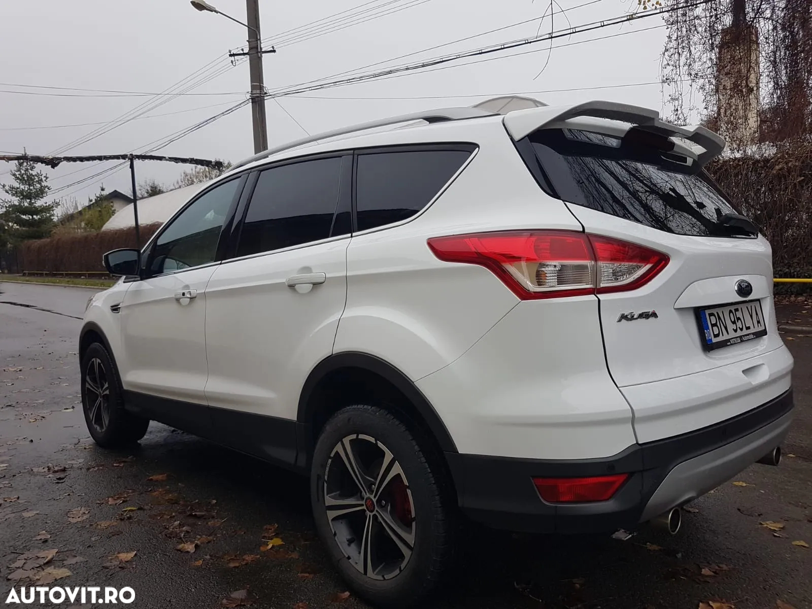 Ford Kuga 2.0 TDCi 4x4 Aut. Titanium - 8