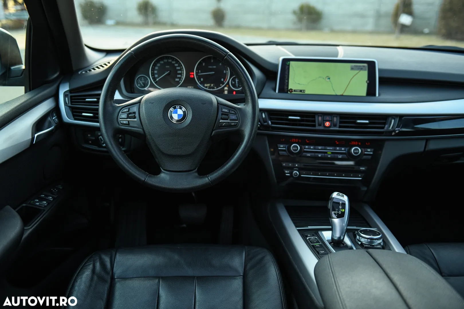 BMW X5 xDrive30d - 28