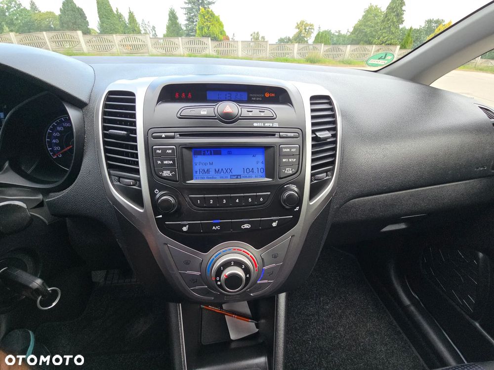 Hyundai ix20 1.4 Edition 20 - 27