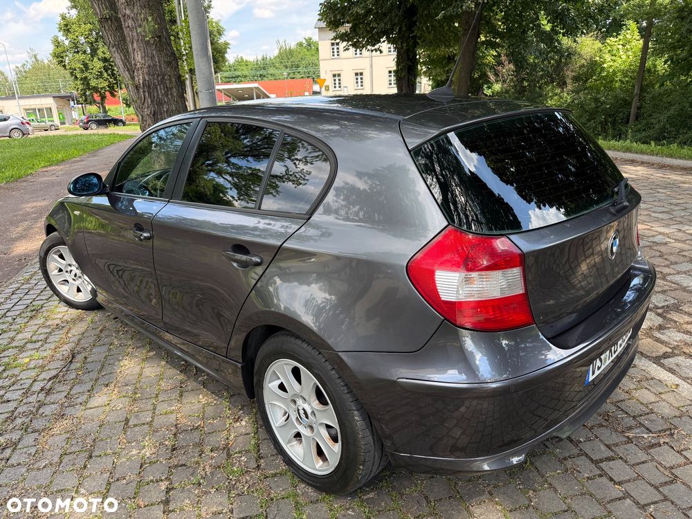 BMW Seria 1 - 15
