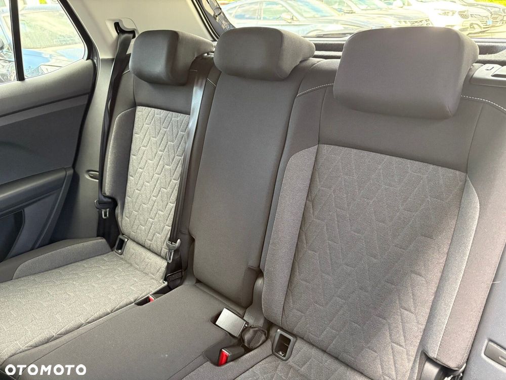 Volkswagen T-Cross - 15