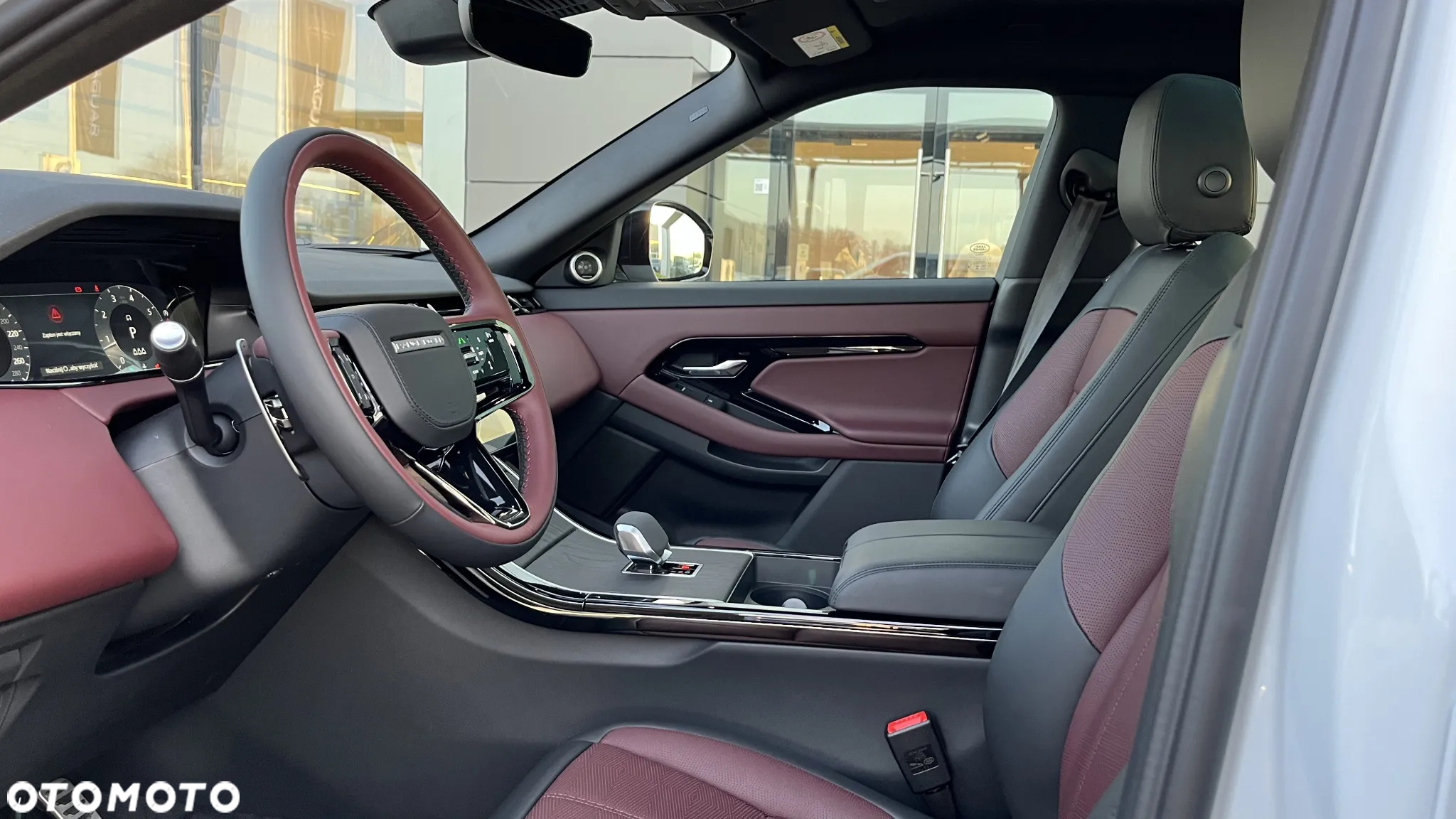 Land Rover Range Rover Evoque - 2