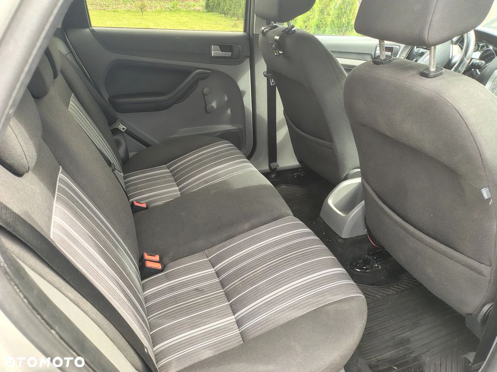 Ford Focus 1.6 TDCi Trend - 7
